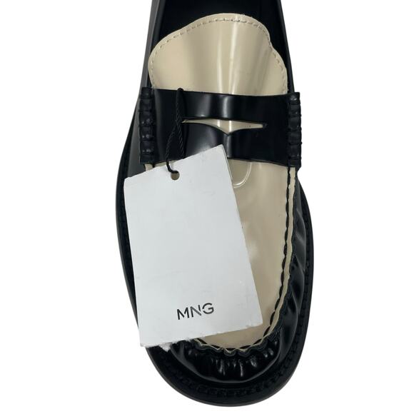 Mango Two Tone Leather Penny Loafer Black & White Size 39/ 8.5 - Picture 12 of 12